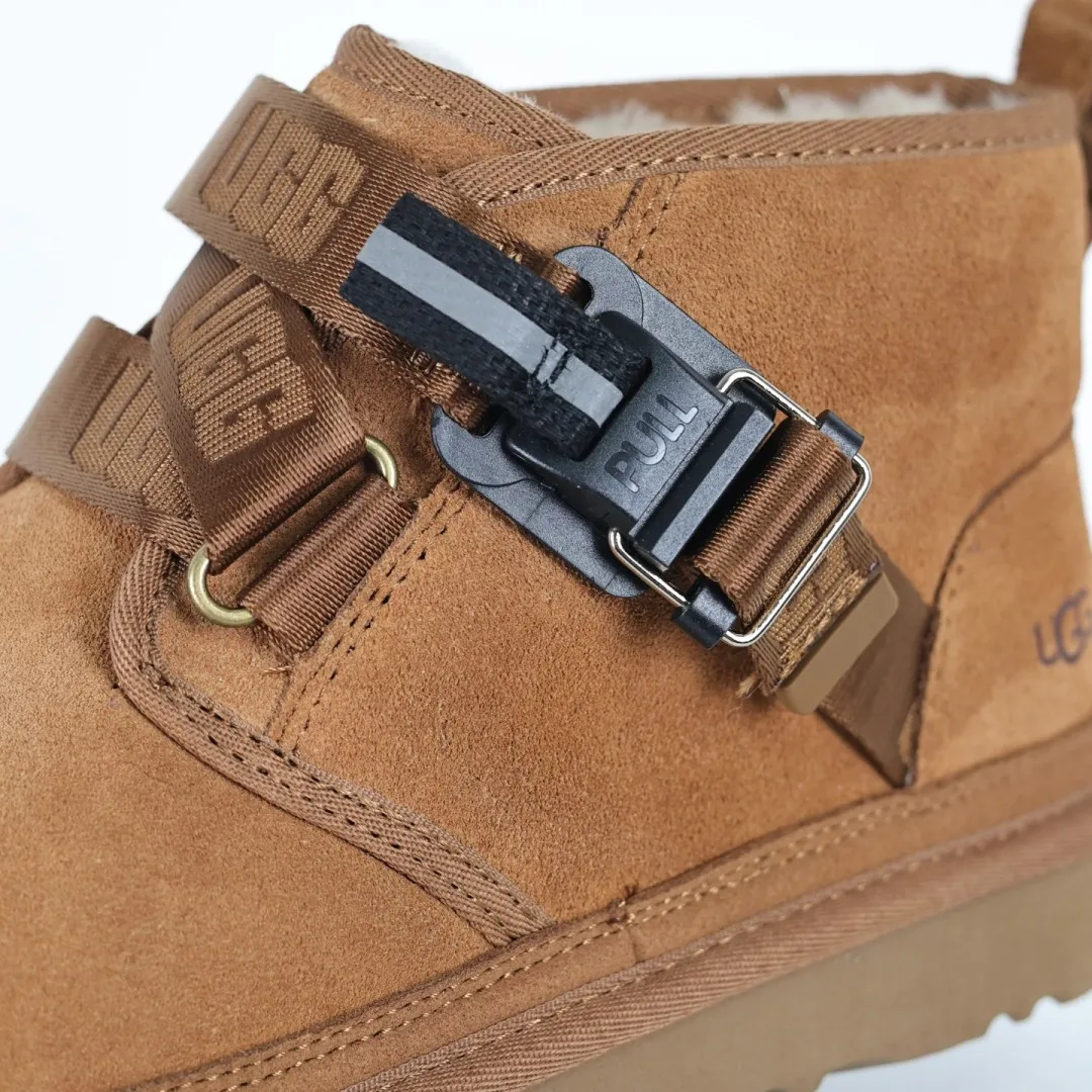 Copywriting price 💰660 Core recommendation Good price Platform foreign trade exclusive UGG Neumel Snapback men's snow boots 1118570 Foreign trade platform Z-exclusive high-end retail quality Produced by ten-year-old brand shoemaking foundry production line Pay attention to every detail Longfeng A-grade genuine sheep fur integrated Made in full compliance with the ZP process Size: 39 40 41 42 43 44